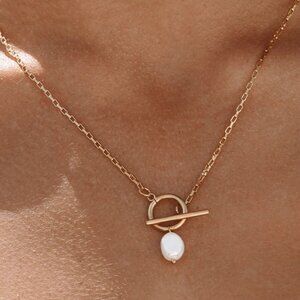 Waterproof Gold Toggle Necklace with Baroque Pearl Gold Chain Necklace Pearl